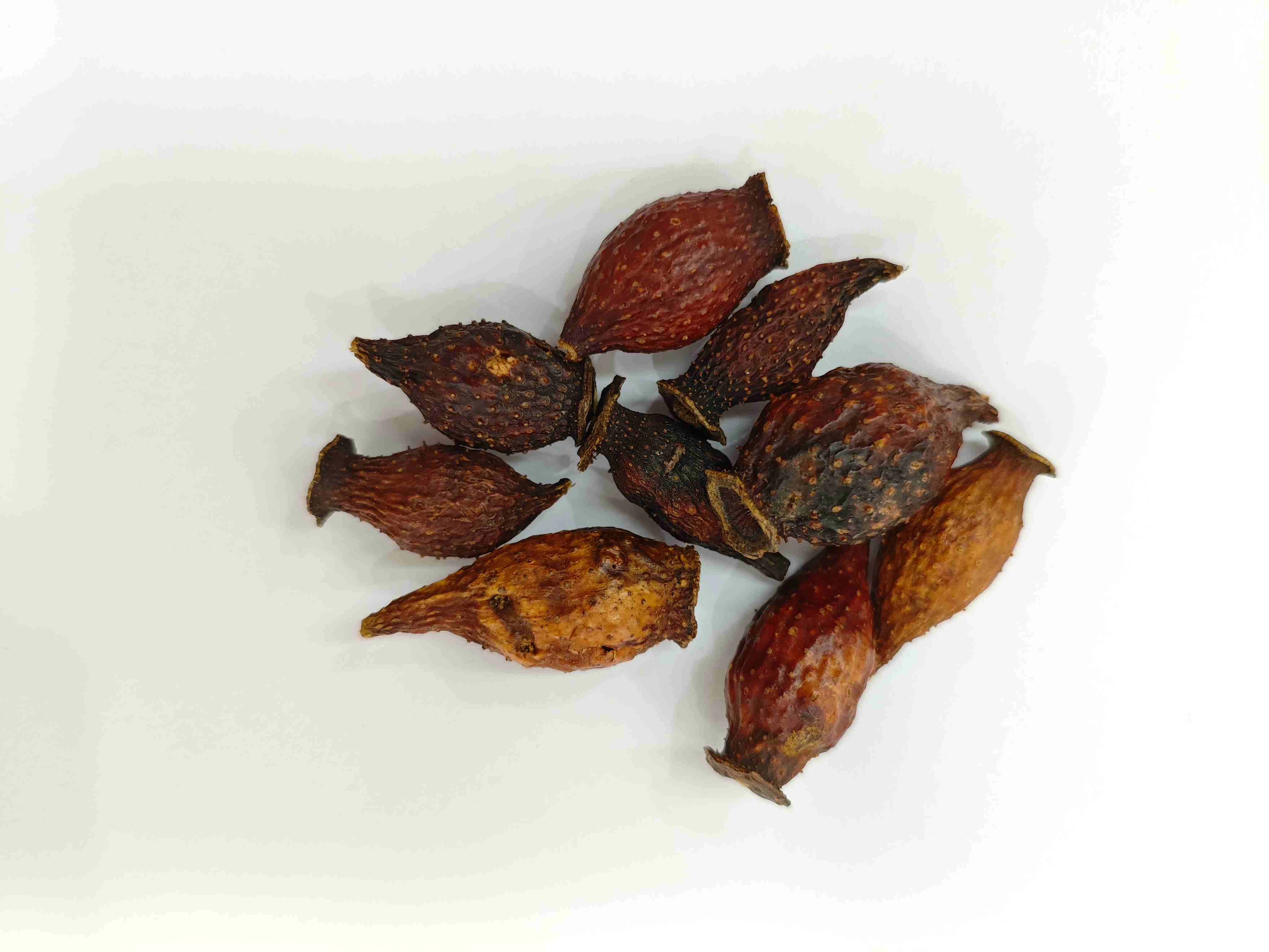 Golden Raspberry (Jīnyīngzǐ)