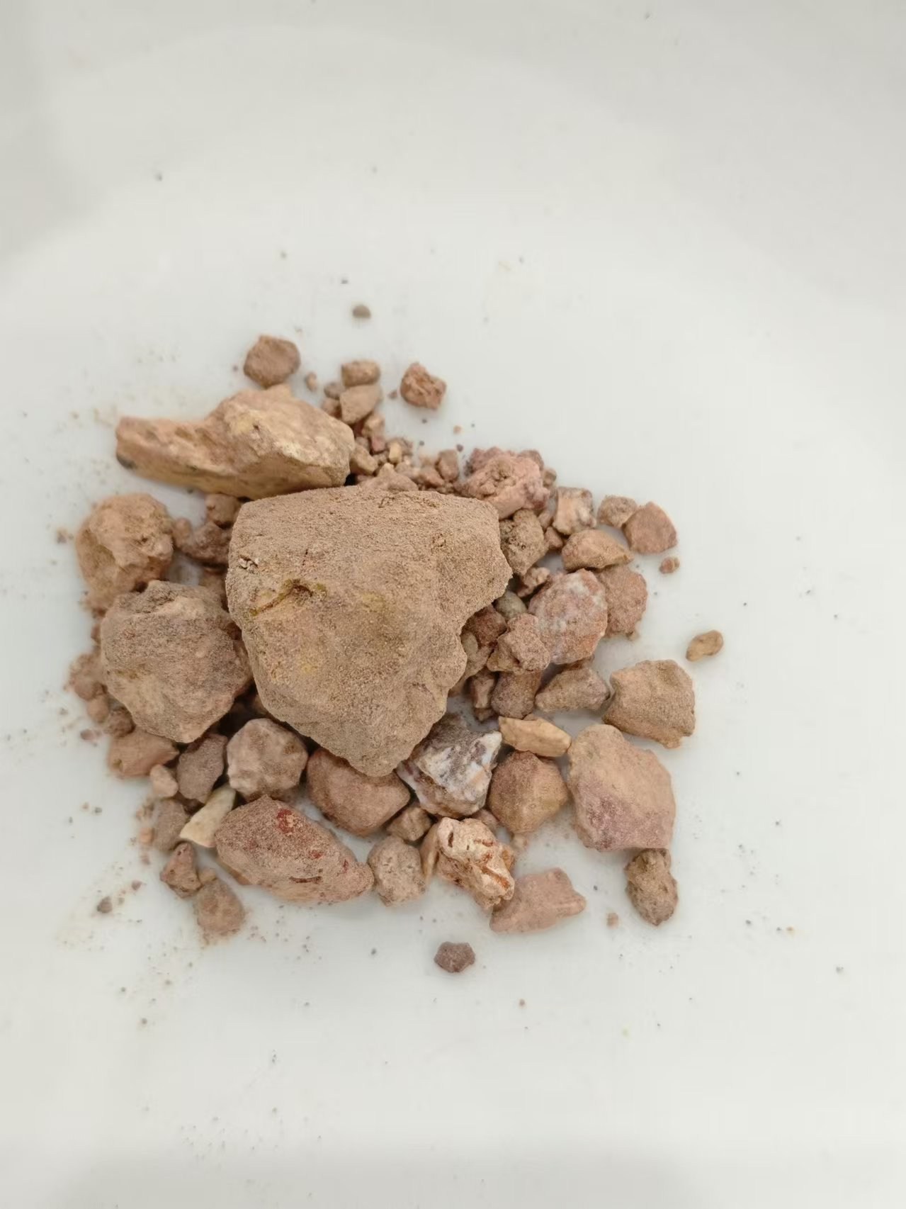 Cinnabarite (Chìshízhī)